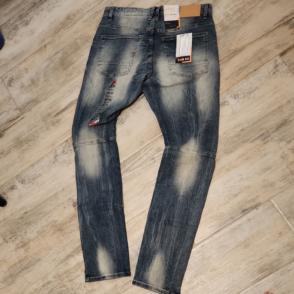 Smoke Rise Distressed Jeans - Picture 8 of 16